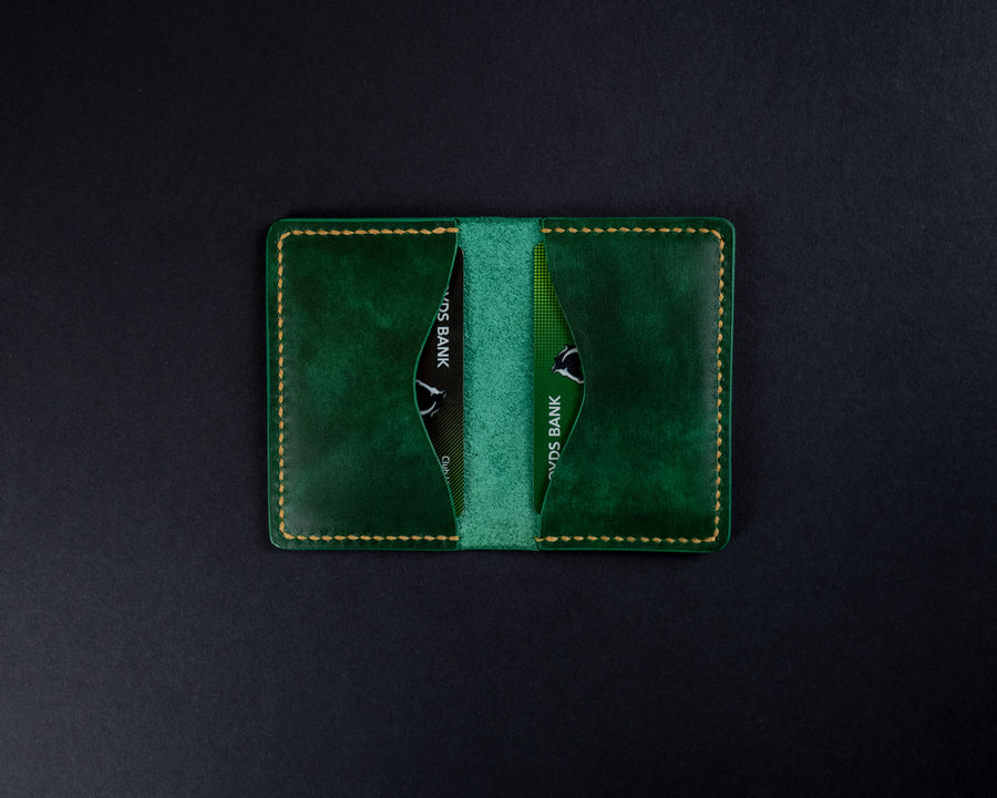 green leather cards wallet 