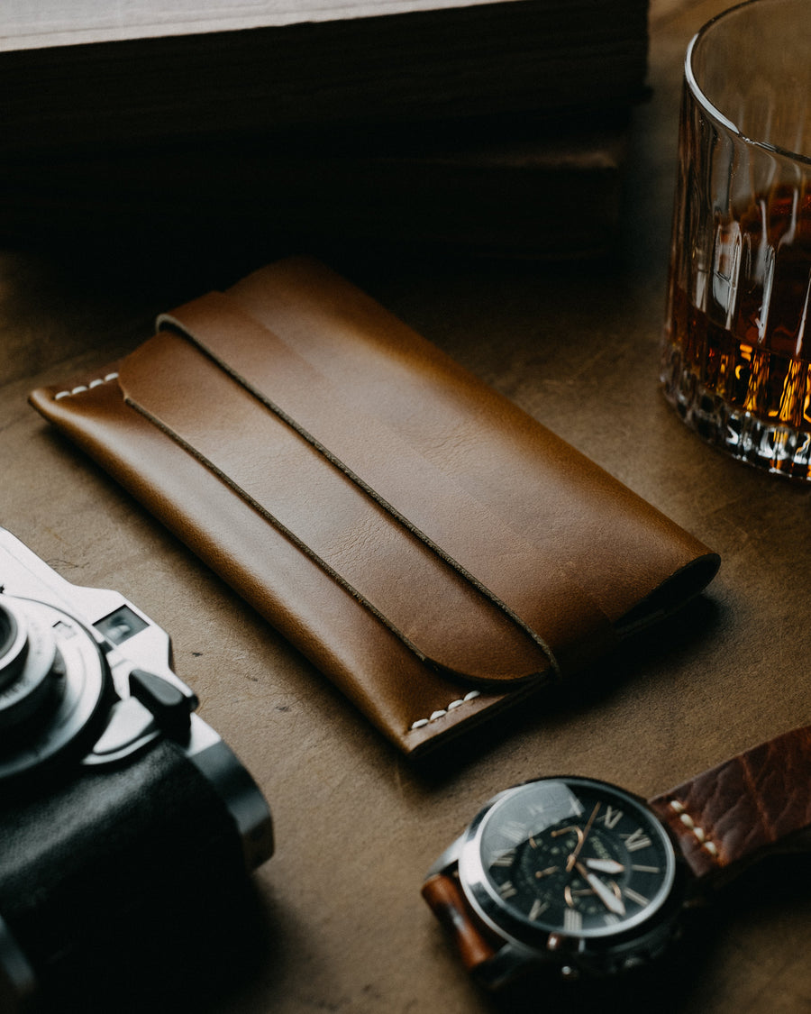 tan leather watch case