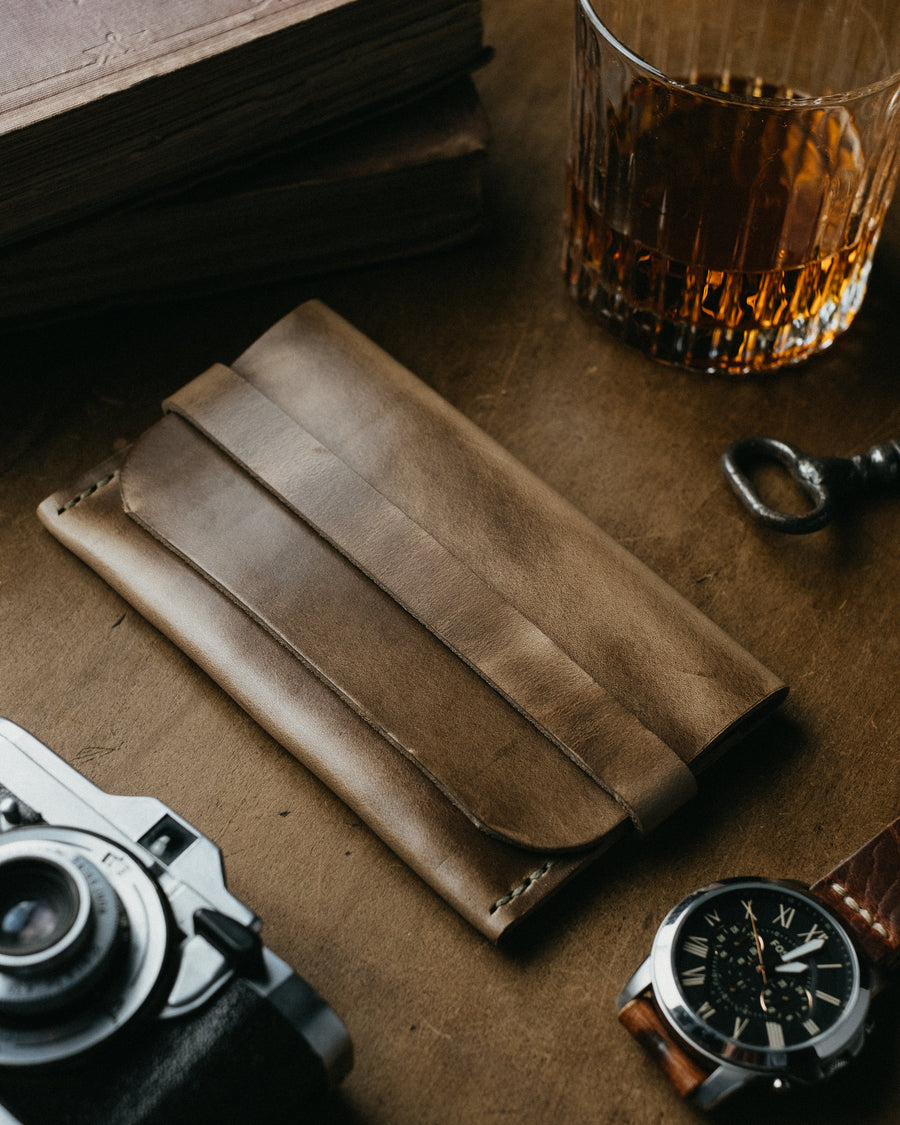 light brown leather watch pouch
